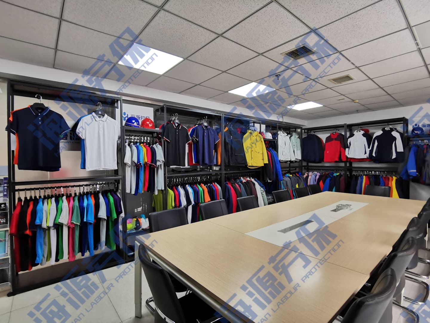 世界杯下单网站劳保服展厅